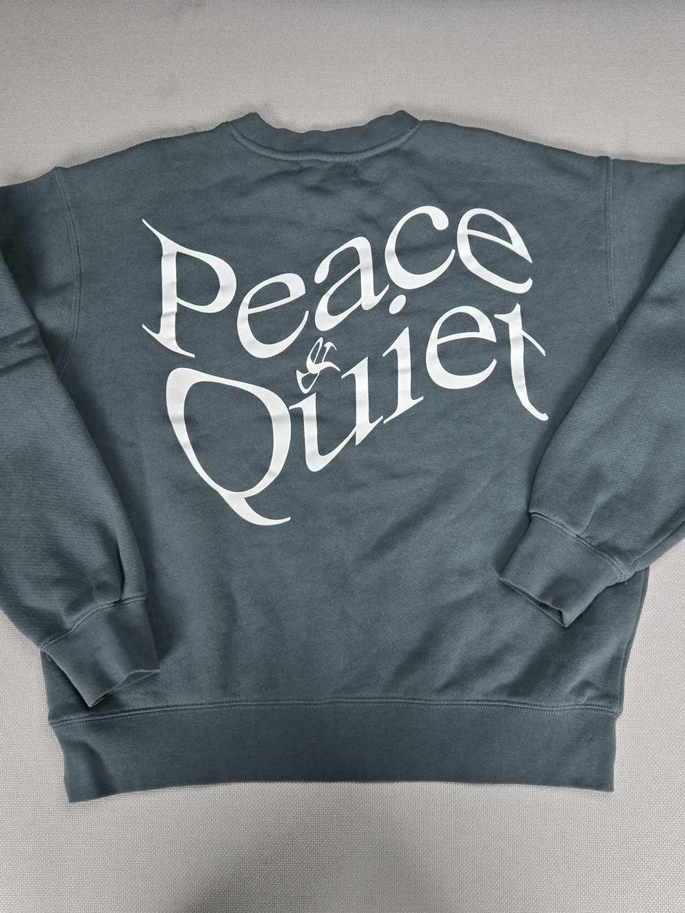 Museum of Peace & Quiet Sweatshirt Small Comfy Pullover Classic Green MoPQ